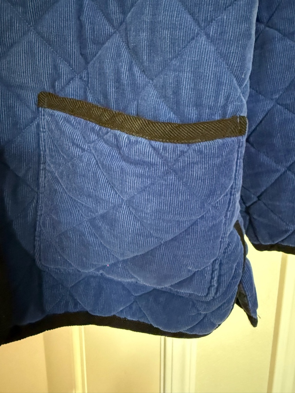 Susan Bristol Vintage Blue Quilted Barn Jacket with Black Corduroy Trim Med - Picture 11 of 15